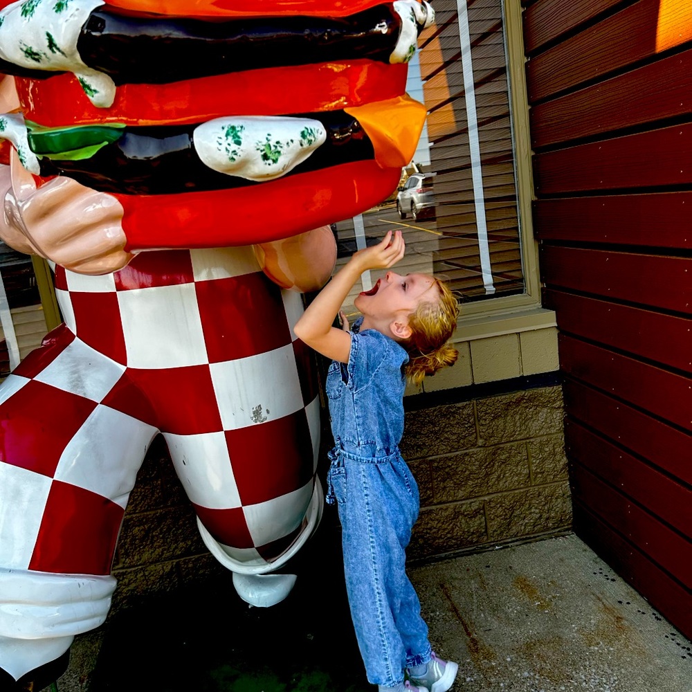 Meet your Posher, Jenn